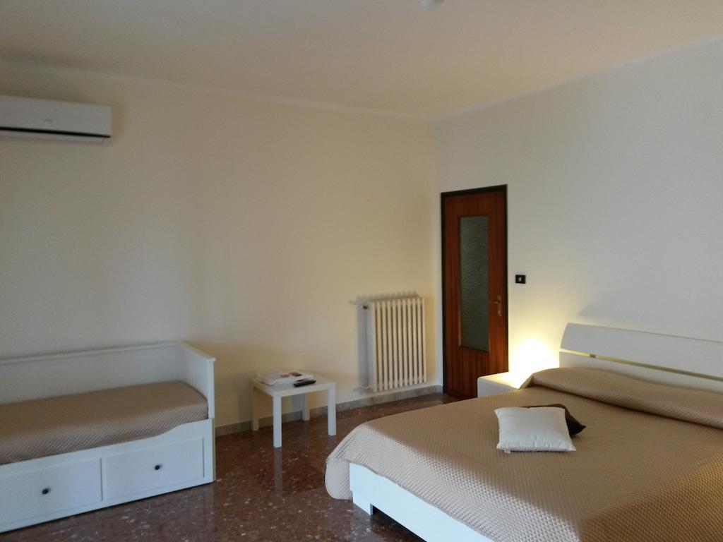 B&B Musica E Mare Monopoli Habitación foto